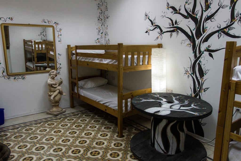 Hostel Jones Sliema Szoba fotó